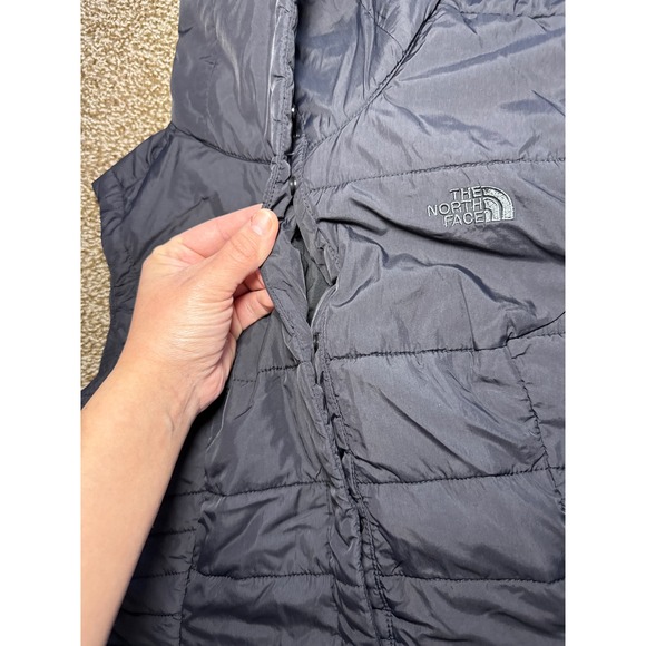 The North Face Womens Puffer Vest Small Snap Button Outdoor Gropcore Casual - Picture 4 of 12